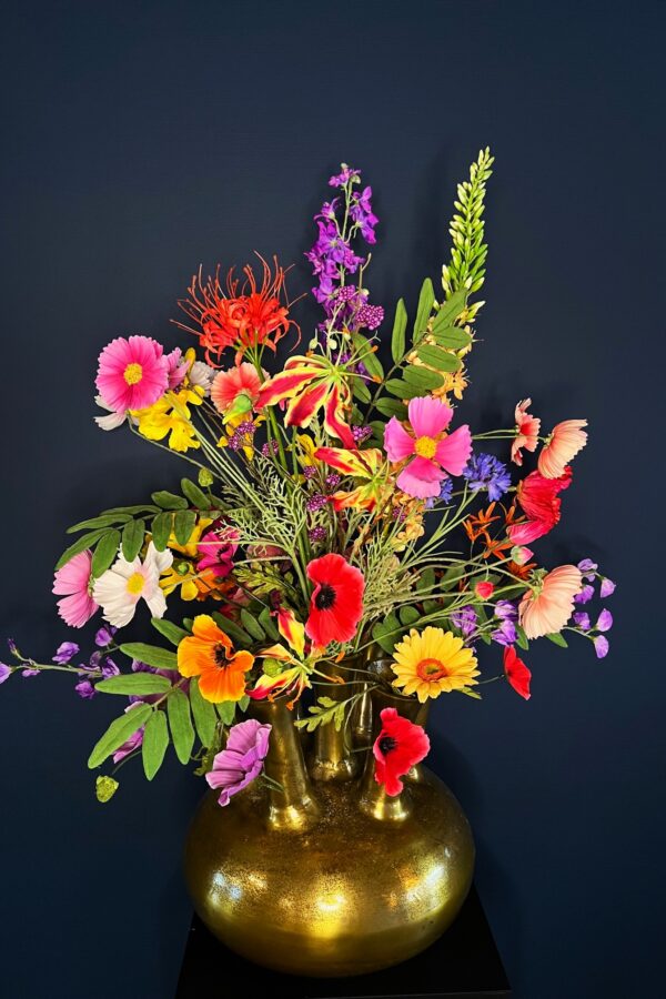 Zijdenbloemen boeket Kristel voor in de toetervaas