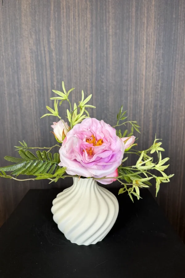 Zijdenbloemen boeket Femmie - inclusief vaasje